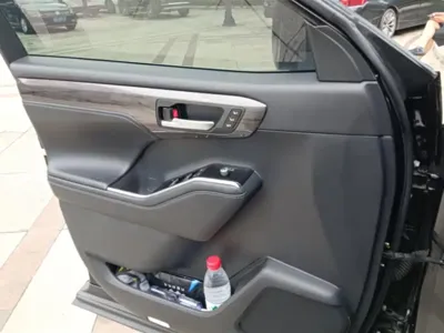 Toyota Highlander 2022, 79700 км, за 168000 CNY - фото 7