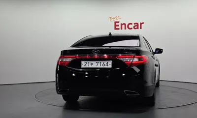 Hyundai Grandeur 2014, 222438 км, за 3990000 KRW