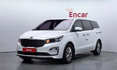 Kia Canival · 2020 год
