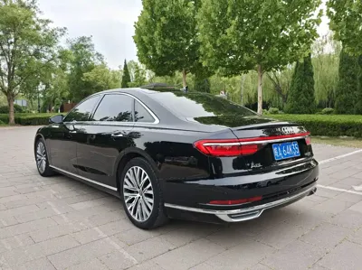 Audi A8 2020, 141000 км, за 278000 CNY