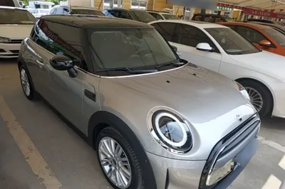 MINI MINI 2023, 19400 км, за 162260.73 CNY