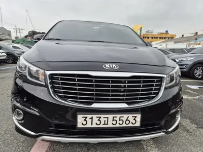 Kia Canival · 2015 год