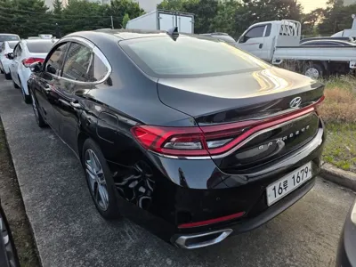 Hyundai Grandeur 2018, 249239 км, за 7600000 KRW - фото 3