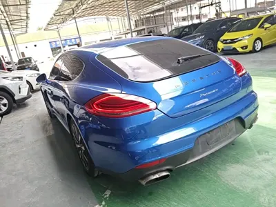 Porsche Panamera 2016, 104200 км, за 199200 CNY - фото 5