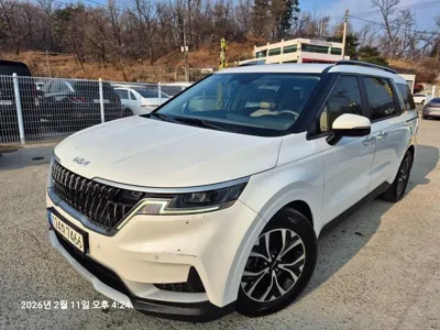 Kia Canival · 2023 год
