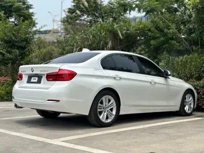 BMW 3 Series 2017, 84000 км, за 79800 CNY - фото 16