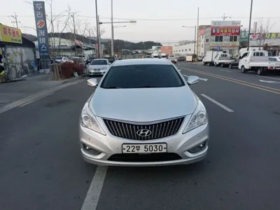 Hyundai Grandeur · 2013 год