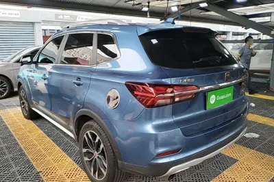 Roewe RX5 2016, 103200 км, за 39591.37 CNY