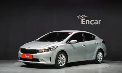 Kia K3 · 2016 год
