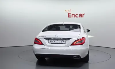 Mercedes-Benz CLS-Class 2013, 159013 км, за 9000000 KRW