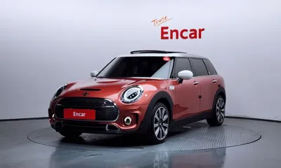 MINI Clubman · 2023 год