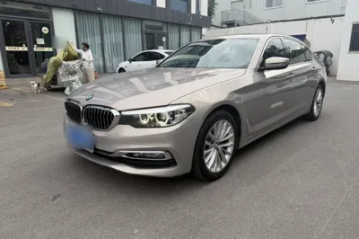 BMW 5 Series · 2018 год