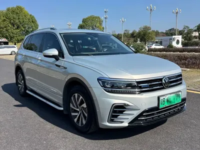 Volkswagen 途观L插电混动 2021, 110000 км, за 86800 CNY