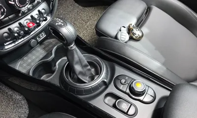 MINI Clubman 2016, 108021 км, за 7100000 KRW - фото 9
