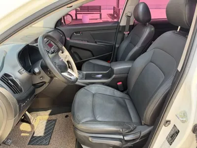 Kia Sportage 2012, 123943 км, за 5500000 KRW - фото 10