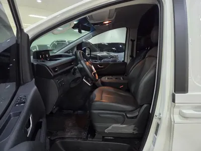Hyundai Staria 2024, 21948 км, за 26900000 KRW - фото 6