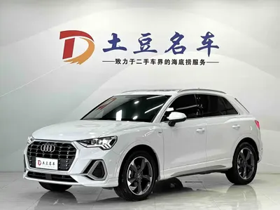 Audi Q3 · 2022 год