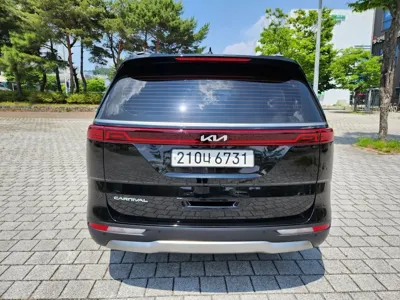 Kia Canival 2022, 56470 км, за 25900000 KRW