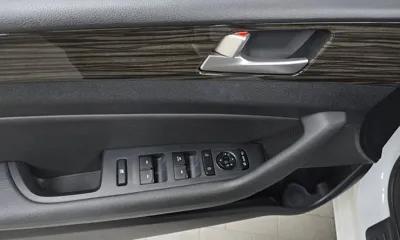 Hyundai Sonata 2015, 83075 км, за 9500000 KRW - фото 18