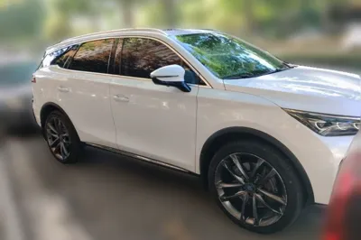 BYD Tang New Energy 2018, 84700 км, за 77534.12 CNY