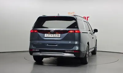 Kia Canival 2021, 65504 км, за 25300000 KRW