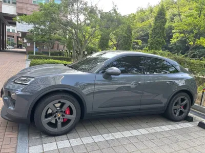 Porsche Macan 2025, 1000 км, за 100290000 KRW