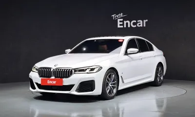 BMW 5-Series · 2023 год