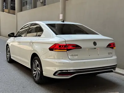 Volkswagen Bora 2023, 29800 км, за 69800 CNY