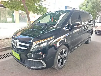 Mercedes-Benz V-Class · 2024 год