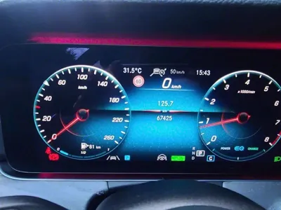 Mercedes-Benz E-Class 2021, 67124 км, за 53000000 KRW - фото 8