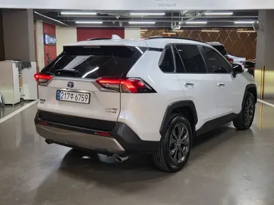 Toyota RAV4 2024, 13169 км, за 43500000 KRW