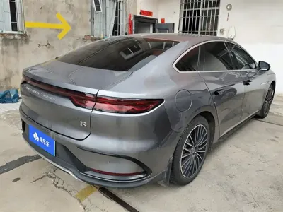 BYD Han 2023, 70200 км, за 91800 CNY