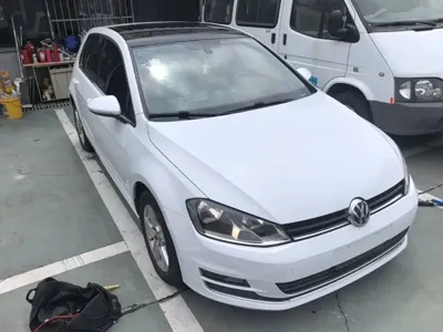 Volkswagen Golf 2015, 105800 км, за 38100 CNY - фото 22