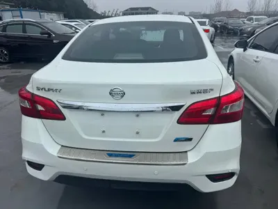 Nissan Sylphy 2017, 90000 км, за 25600 CNY - фото 9