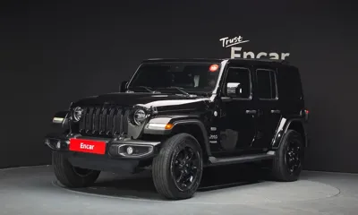 Jeep Wrangler · 2022 год