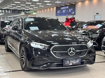 Mercedes-Benz E-Class 2026, 5000 км, за 358000 CNY