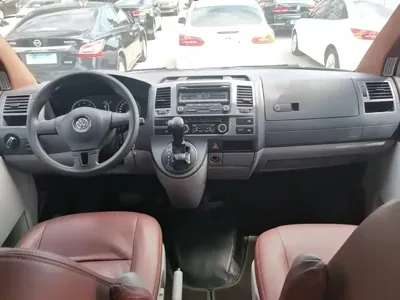 Volkswagen Caravelle 2015, 123600 км, за 77900 CNY - фото 10