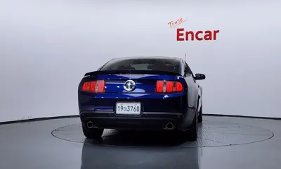 Ford Mustang 2012, 109818 км, за 10500000 KRW