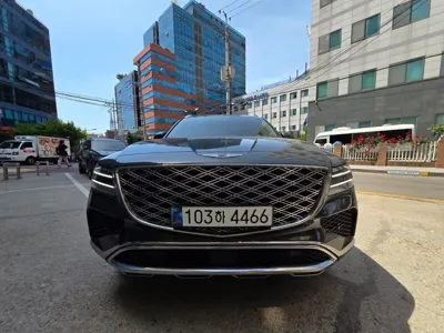 Genesis GV80 · 2025 год