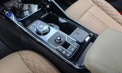Kia Sorento 2025, 8432 км, за 41900000 KRW - фото 9
