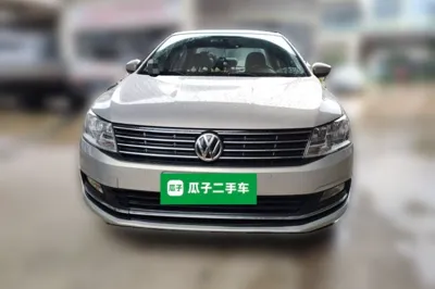 Volkswagen Lavida 2015, 97100 км, за 36144.8 CNY