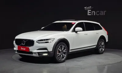Volvo V90 · 2019 год