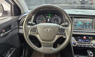 Hyundai Avante 2018, 61662 км, за 14500000 KRW - фото 13
