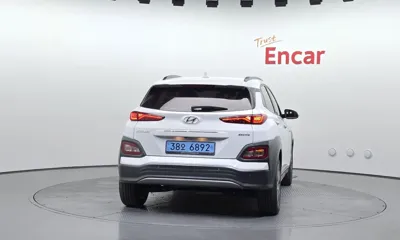 Hyundai Kona 2020, 61450 км, за 20900000 KRW