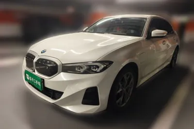 BMW i3 · 2022 год