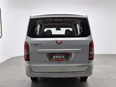 Wuling Rongguang V 2016, 61700 км, за 13899 CNY