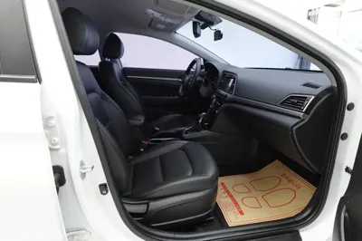 Hyundai Avante 2018, 99748 км, за 10400000 KRW - фото 20