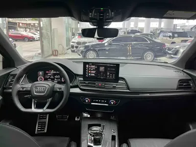 Audi Q5L 2023, 50000 км, за 198000 CNY - фото 21