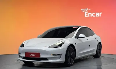Tesla Model 3 · 2021 год