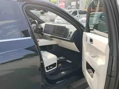 Li Auto Li L7 2024, 50000 км, за 199800 CNY - фото 8